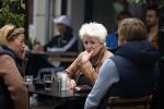 Amsterdam 4 juni 2022
Pamela Teves op terras op de pc hooftstraat