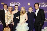 Amsterdam 30 mei 2022
Premiere Marokkaanse bruiloft in Tuschinski met oa als castleden Samouya Ahouaoui Walid Benmbarek Pip  Pellens Liza Sips en Nabil Aouled Ayad in tuschinski. Pip kwam met haar man Pim Wessels