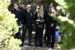 Laren 2 juni 2022
Begrafenis / dienst van Willibrord Frequin in de Sint Jansbasiliek in Laren . Rene v d Gijp kwam met zijn vrouw zoon en stiefdochter