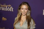 Amsterdam 30 mei 2022
Premiere Marokkaanse bruiloft in Tuschinski met oa als castleden Samouya Ahouaoui Walid Benmbarek Pip Pellens Liza Sips en Nabil Aouled Ayad in tuschinski. Sterre Koning