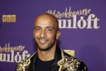 Amsterdam 30 mei 2022
Premiere Marokkaanse bruiloft in Tuschinski met oa als castleden Samouya Ahouaoui Walid Benmbarek Pip Pellens Liza Sips en Nabil Aouled Ayad in tuschinski. Walid met vrouw Mouna Laroussi