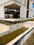 Ibiza, 22 mei 2022
Het woonhuis wat Wesley Sneijder aan het bouwen was en niet is afgebouwd stond al enkele jaren te koop.
Onlangs is dit pand verkocht
