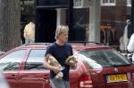 Amsterdam 17 mei 2022
Wim Kieft doet boodschappen in Amsterdam zuid.