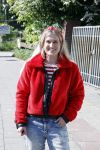 Noordwijk 17 mei 2023
Opening pension Code Rose van Martien Meiland en Erica Meiland . Ook Montana Maxime en Leroy Molkenboer zijn aanwezig Dochter Claire doet de openingshandeling.
Britt Dekker