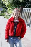 Noordwijk 17 mei 2023
Opening pension Code Rose van Martien Meiland en Erica Meiland . Ook Montana Maxime en Leroy Molkenboer zijn aanwezig Dochter Claire doet de openingshandeling.
Britt Dekker