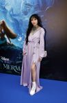 Amsterdam 23 mei 2023
Premiere Little Mermaid in Tuschinski.
Christina Curry met haar vriend