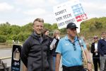 Cromvoirt 25 mei 2023
Dirk Kuyt deed vandaag mee met BEAT THE PRO op de KLM Open op golfbaan Bernardus. Ook zijn vriendin Kate Ruinemans was erbij.