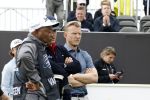 Cromvoirt 25 mei 2023
Dirk Kuyt deed vandaag mee met BEAT THE PRO op de KLM Open op golfbaan Bernardus. Ook zijn vriendin Kate Ruinemans was erbij.