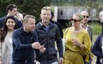 Cromvoirt 25 mei 2023
Dirk Kuyt deed vandaag mee met BEAT THE PRO op de KLM Open op golfbaan Bernardus. Ook zijn vriendin Kate Ruinemans was erbij.