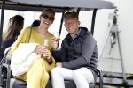 Cromvoirt 25 mei 2023
Dirk Kuyt deed vandaag mee met BEAT THE PRO op de KLM Open op golfbaan Bernardus. Ook zijn vriendin Kate Ruinemans was erbij.