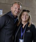 Cromvoirt 25 mei 2023
Dirk Kuyt deed vandaag mee met BEAT THE PRO op de KLM Open op golfbaan Bernardus. Ook zijn vriendin Kate Ruinemans was erbij. Dirk Kuyt met fans van Liverpool