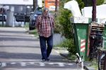 Amsterdam, 18 Mei 2023
Hans v d Togt wandelend met zijn hondje door Amsterdam