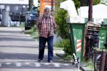 Amsterdam, 18 Mei 2023
Hans v d Togt wandelend met zijn hondje door Amsterdam