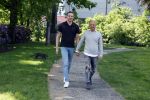 Amersfoort 19 mei 2023
Jeroen Jansema en Robin samen in een park in Amersfoort . Ze hebben elkaar leren kennen via het programma Liefde op het eerste gezicht . Jeroen had ook al meegedaan aan MAFS Married at First Sight