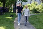 Amersfoort 19 mei 2023
Jeroen Jansema en Robin samen in een park in Amersfoort . Ze hebben elkaar leren kennen via het programma Liefde op het eerste gezicht . Jeroen had ook al meegedaan aan MAFS Married at First Sight