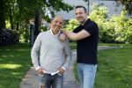 Amersfoort 19 mei 2023
Jeroen Jansema en Robin samen in een park in Amersfoort . Ze hebben elkaar leren kennen via het programma Liefde op het eerste gezicht . Jeroen had ook al meegedaan aan MAFS Married at First Sight