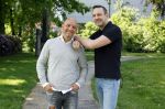 Amersfoort 19 mei 2023
Jeroen Jansema en Robin samen in een park in Amersfoort . Ze hebben elkaar leren kennen via het programma Liefde op het eerste gezicht . Jeroen had ook al meegedaan aan MAFS Married at First Sight