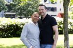 Amersfoort 19 mei 2023
Jeroen Jansema en Robin samen in een park in Amersfoort . Ze hebben elkaar leren kennen via het programma Liefde op het eerste gezicht . Jeroen had ook al meegedaan aan MAFS Married at First Sight