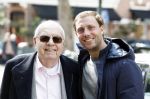 Amsterdam 19 mei 2023
Jonathan Tugendhaft met zijn opa.