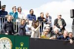 Cromvoirt 25 mei 2023
Dirk Kuyt deed vandaag mee met BEAT THE PRO op de KLM Open op golfbaan Bernardus. Ook zijn vriendin Kate Ruinemans was erbij.