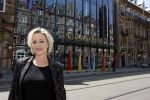 Amsterdam 27 mei 2023
Lone v Roosendaal bij 12.5 jarig bestaan deLaMar theater.