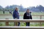 Alkmaar eo 17 mei 2023
Marco Borsato krijgt uitleg over dressuur van een instructeur op een manege