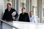 Arnhem 31 mei 2023
Rechtszaak tussen Rachel Hazes en Mariek v Beek bij rechtbank van Arnhem .
Rachel kwam met goede kennis Joop Kruis.