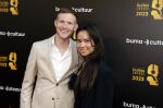 Amsterdam 22 mei 2023
Uitreiking Buma awards in Tuschinski Amsterdam.
Paul Sinha met zijn partner