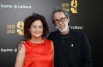 Amsterdam 22 mei 2023
Uitreiking Buma awards in Tuschinski Amsterdam.
Peter v Asten met partrner