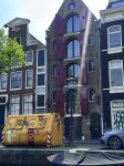 Amsterdam 21 mei 2023
Amsterdam vanaf de boot gezien.
Dit Pand heft Prins Bernhard gekocht.