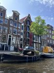 Amsterdam 21 mei 2023
Amsterdam vanaf de boot gezien.
Dit Pand heft Prins Bernhard gekocht.