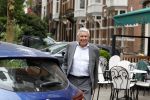 Amsterdam 30 mei 2023
Sjaak Swart doet boodschappen in Amsterdam zuid.