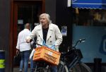 Amsterdam 30 mei 2023
Victor Reinier  doet boodschappen in Amsterdam zuid bij Albert heijn