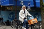 Amsterdam 30 mei 2023
Victor Reinier  doet boodschappen in Amsterdam zuid bij Albert heijn