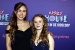 Amsterdam 13 mei 2024
Premiere Crazy House in Tuschinski. De cast met oa Alicia Silverstone Gaite Jansen Matti Stooker Chris Peters Victoria Koblenko Maarten Swart en Steffen Haars . Greg Shapiro presenteert de avond. Anique Dreamon