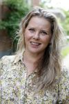 Wageningen 13 mei 2024
Presentatie musical 40-45 in hotel de Wereld met oa Soy Kroon Holly Brood Sjoerd Pleijsier Babette v Veen Kees Boot Frits Barend Dorian Bindels Gaia Aikman en Niniane Everaert.