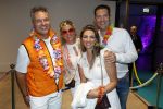 Amsterdam 25 mei 2024
Feestje na concert van de Toppers in de Johan Cruijff Arena. Bas Wolleswinkel  met vriendin en vrienden
