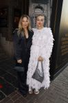 Amsterdam 13 mei 2024
Premiere Crazy House in Tuschinski.  Carolien Spoor en Sarah Chronis