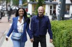 Amsterdam 22 mei 2024
Presentatie Dag Een Fitfoodgids bij Ron's Gastrobar. Cherry Ann Person en Roland Kahn