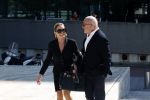 Amsterdam 14 mei 2024
Rechtszaak Conie Witteman en haar ex partner Eugene v Dun in de rechtbank van Amsterdam .
Eugene kwam met zijn vriendin en advocaat en Connie kwam met partner Henk de Vries .
