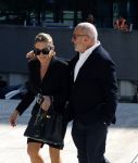 Amsterdam 14 mei 2024
Rechtszaak Conie Witteman en haar ex partner Eugene v Dun in de rechtbank van Amsterdam .
Eugene kwam met zijn vriendin en advocaat en Connie kwam met partner Henk de Vries .