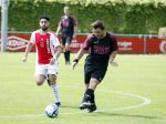 Amsterdam 18 mei 2024
Rene Froger speelt mijn zijn Toppers team tegen het only Friend team . In Rene zijn team spelen oa Maxim Froger Danny Froger en Danilo Kuiters . Ook Natasja Froger was natuurlijk aanwezig..