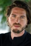 Wageningen 13 mei 2024
Presentatie musical 40-45 in hotel de Wereld met oa Soy Kroon Holly Brood Sjoerd Pleijsier Babette v Veen Kees Boot Frits Barend Dorian Bindels Gaia Aikman en Niniane Everaert.
