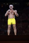 Amsterdam 25 mei 2024
Dries Roelvink treedt op in een gele zwembroek tijdens het toppers concert in de Johan Cruijff arena