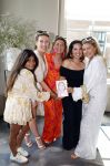 Amsterdam 13 mei 2024
Boek presentatie Leslie Keijzer in het pillows Hotel. Echte Gooische Moeders , Leslie Keijzer Bo Wilkes Pauline Wingelaar Florine Hofstee en Kimberley Bosman
