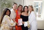 Amsterdam 13 mei 2024
Boek presentatie Leslie Keijzer in het pillows Hotel. Echte Gooische Moeders , Leslie Keijzer Bo Wilkes Pauline Wingelaar Florine Hofstee en Kimberley Bosman