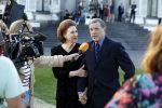 Soestdijk 13 september 2023
Opnames videoland serie Maxima op paleis Soestijk.
Martijn Lakemeier (Willem Alexander) Delfina Chaves (Maxima) Elsie de Brauw ( Beatrix)  Sebastian Koch en Jacob Derwig zijn aanwezig.