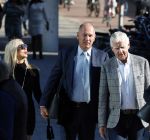 Amsterdam 14 mei 2024
Rechtszaak Conie Witteman en haar ex partner Eugene v Dun in de rechtbank van Amsterdam .
Eugene kwam met zijn vriendin en advocaat en Connie kwam met partner Henk de Vries .
