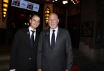 Amsterdam 13 mei 2024
Premiere Crazy House in Tuschinski. De cast met oa Alicia Silverstone Gaite Jansen Matti Stooker Chris Peters Victoria Koblenko Maarten Swart en Steffen Haars . Greg Shapiro presenteert de avond. Frank Schmitt met zoon