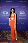 Amsterdam 13 mei 2024
Premiere Crazy House in Tuschinski. De cast met oa Alicia Silverstone Gaite Jansen Matti Stooker Chris Peters Victoria Koblenko Maarten Swart en Steffen Haars . Greg Shapiro presenteert de avond.